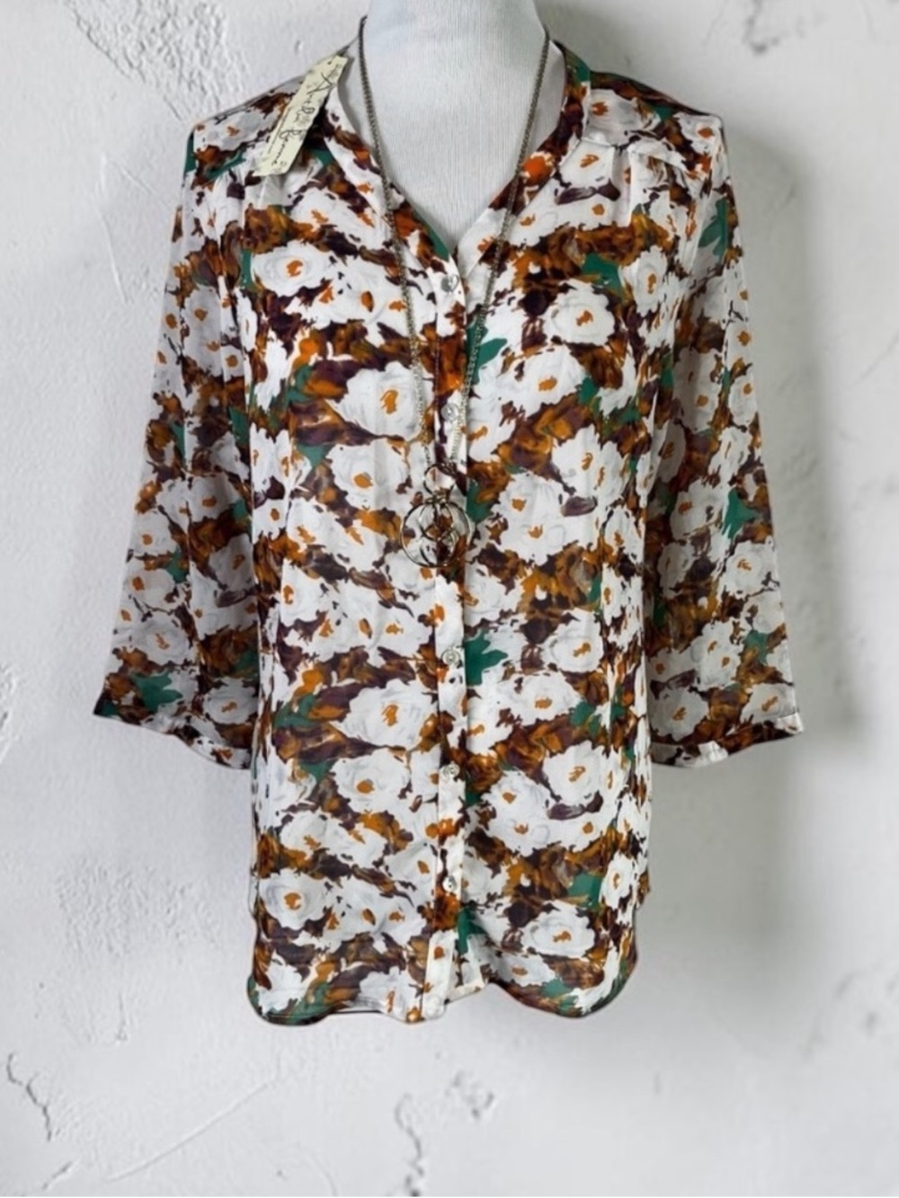 NWT ANTILLA FEMME FLORAL SIZE SMALL SHEER TOP